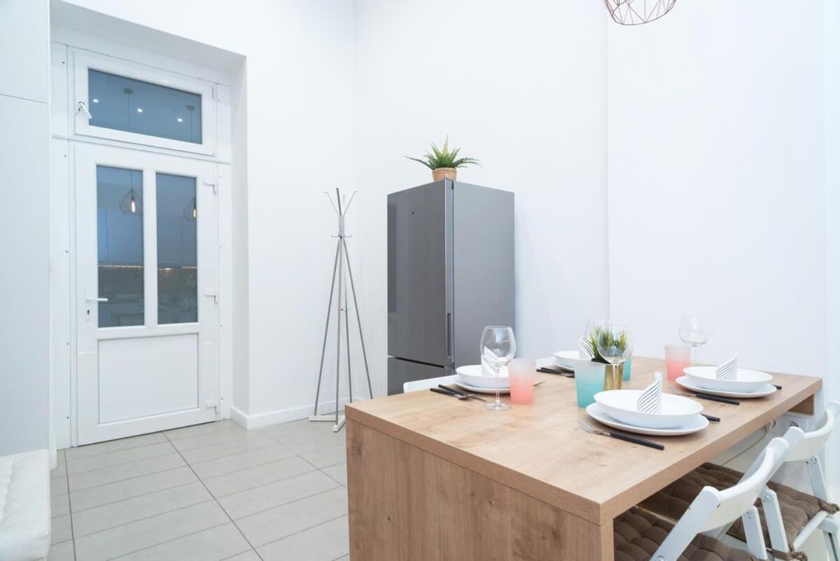 Super Central Apartment With A/C Budapeszt Zewnętrze zdjęcie